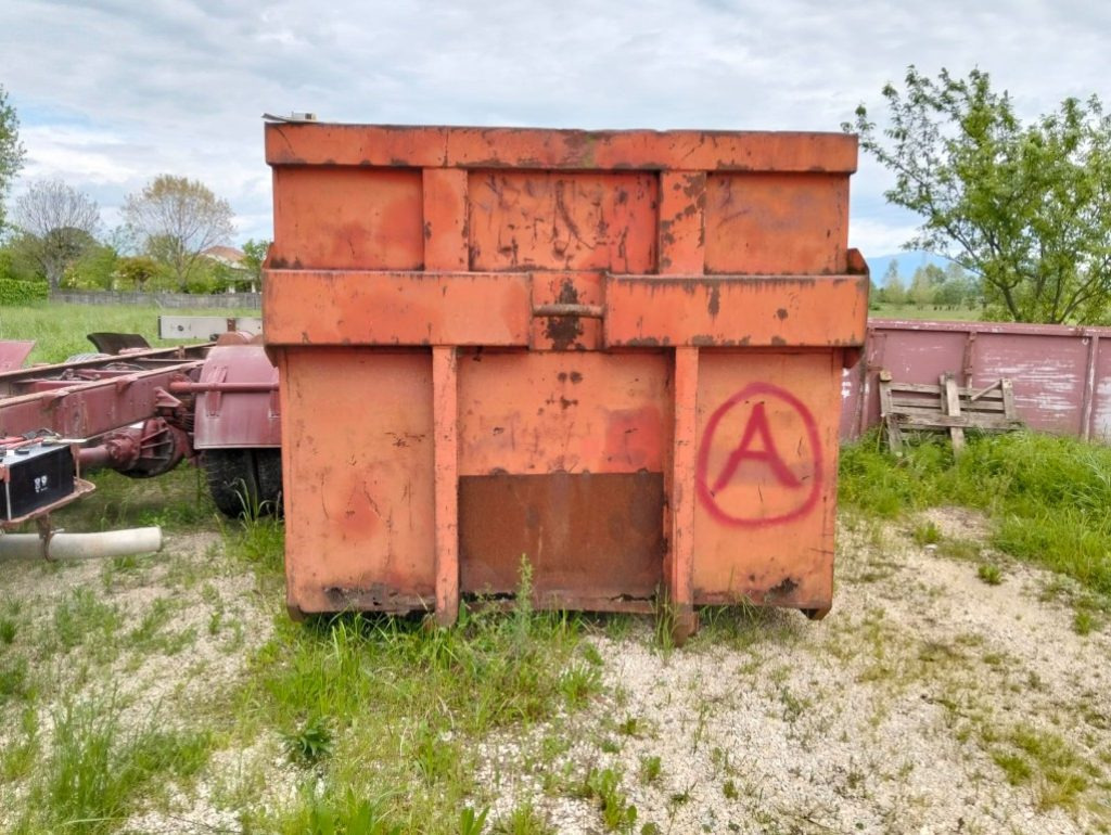 CONTAINER SCARRABILE USATO A CIELO APERTO - Contenedor de gancho: foto 2 CONTAINER SCARRABILE USATO A CIELO APERTO - Contenedor de gancho: foto 2