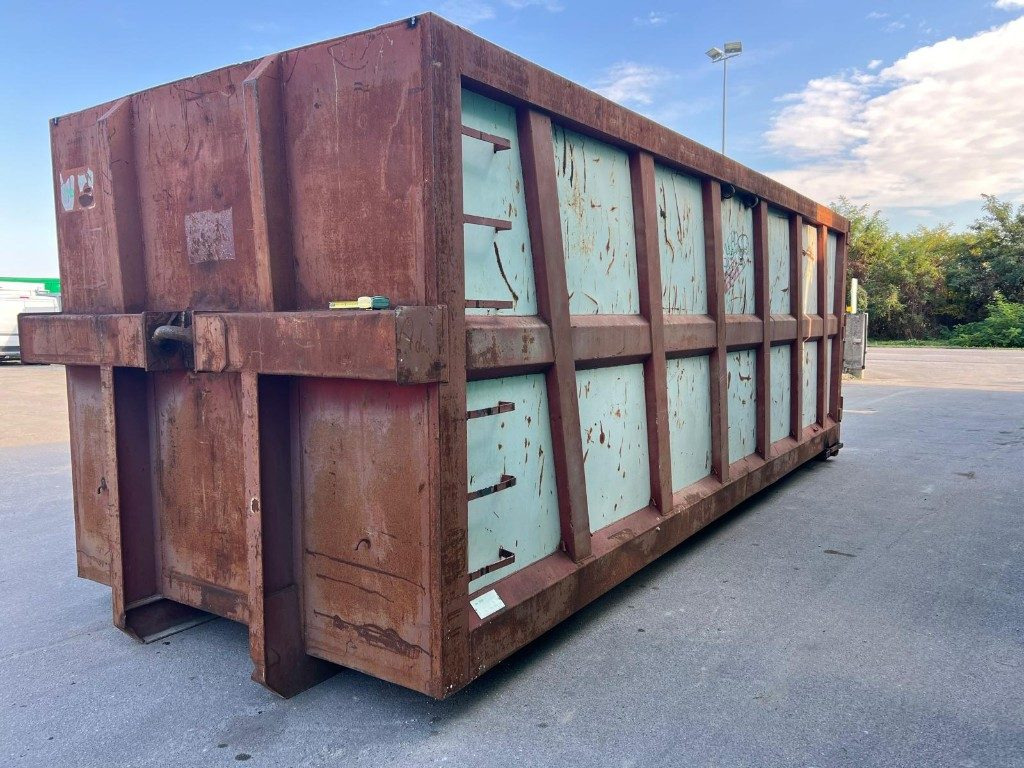 CONTAINER SCARRABILE USATO A CIELO APERTO - Contenedor de gancho: foto 2 CONTAINER SCARRABILE USATO A CIELO APERTO - Contenedor de gancho: foto 2