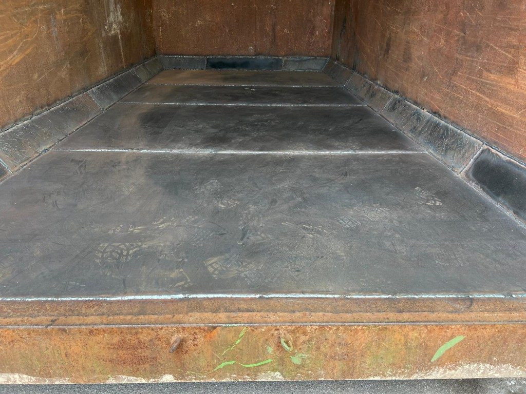 Contenedor de gancho CONTAINER SCARRABILE USATO CON COPERCHIO: foto 7 Contenedor de gancho CONTAINER SCARRABILE USATO CON COPERCHIO: foto 7