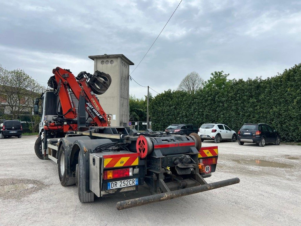 IVECO STRALIS 260E45 SCARRABILE - Camión multibasculante: foto 4 IVECO STRALIS 260E45 SCARRABILE - Camión multibasculante: foto 4