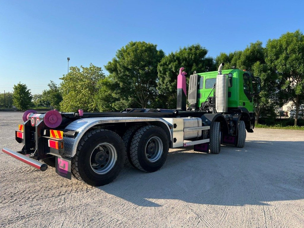 Camión multibasculante IVECO TRAKKER 450 SCARRABILE: foto 6
