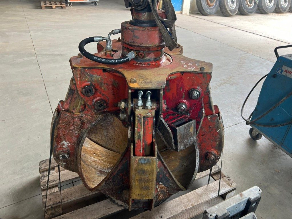 POLIPO USATO ROZZI A 5 PALE - Pinza de manipulación: foto 3 POLIPO USATO ROZZI A 5 PALE - Pinza de manipulación: foto 3