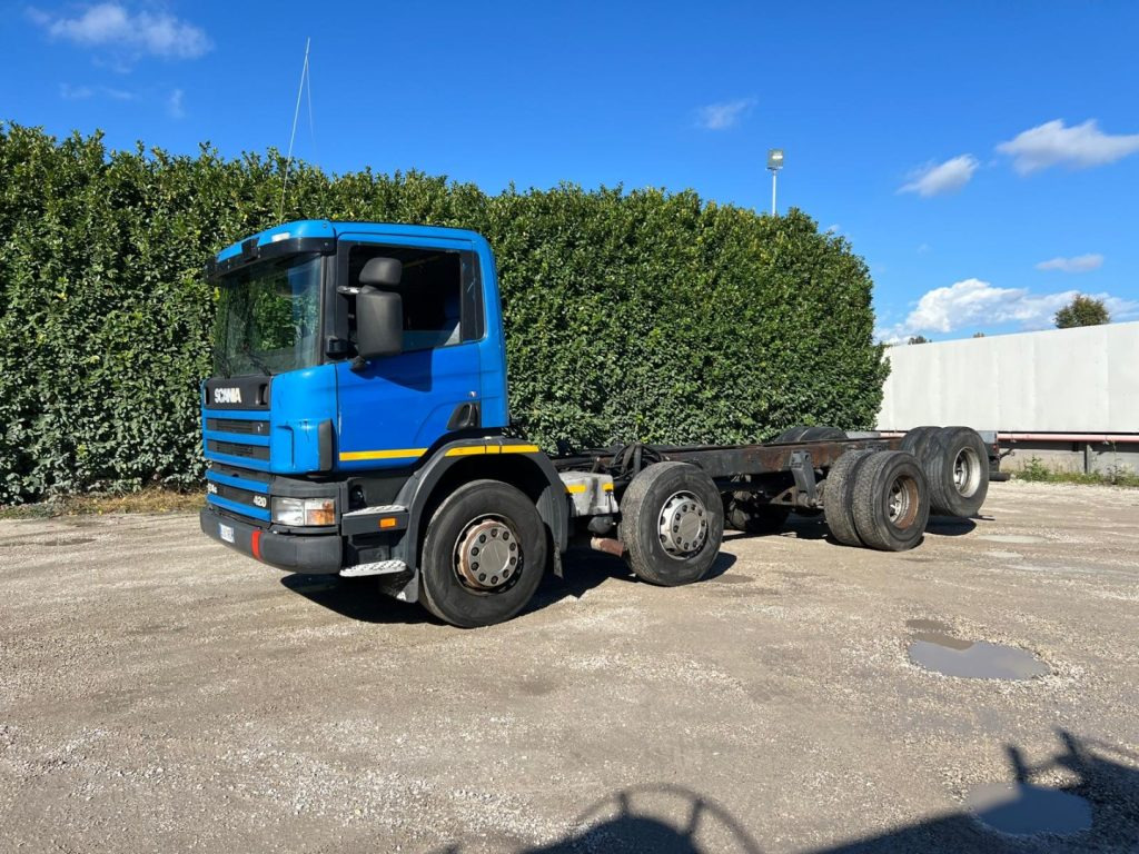 SCANIA 124GB 420 A TELAIO - Camión chasis: foto 3 SCANIA 124GB 420 A TELAIO - Camión chasis: foto 3