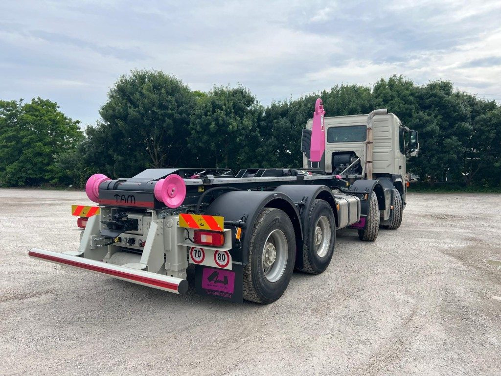 VOLVO FM480 SCARRABILE 8X4 - Camión multibasculante: foto 5 VOLVO FM480 SCARRABILE 8X4 - Camión multibasculante: foto 5