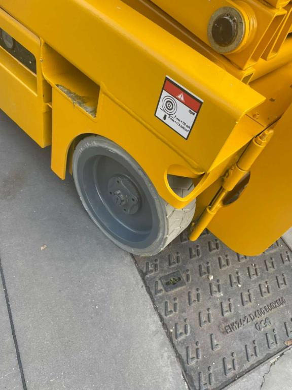 Haulotte OPTIMUM 8 - Plataforma de tijeras: foto 5 Haulotte OPTIMUM 8 - Plataforma de tijeras: foto 5