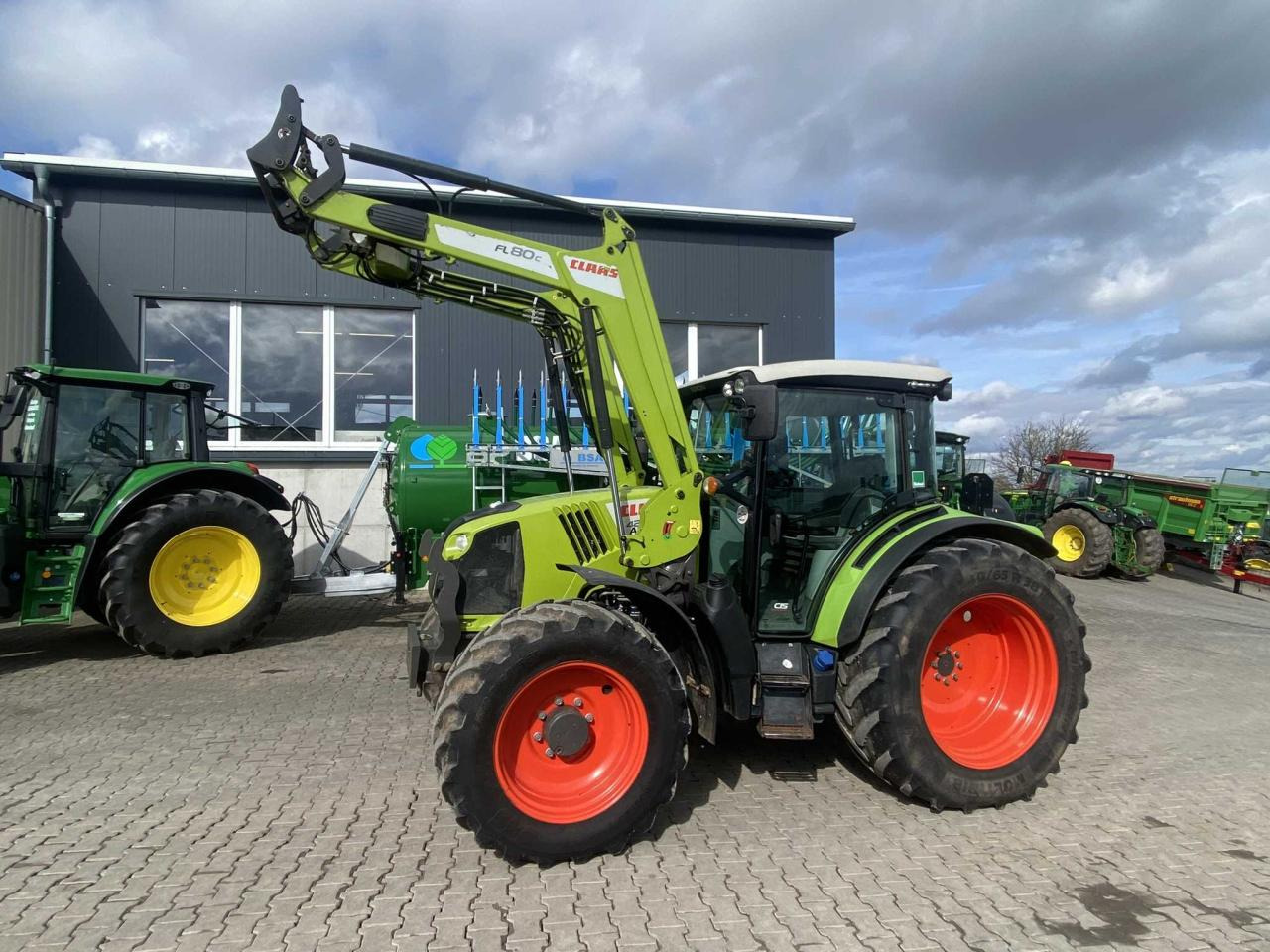 CLAAS Arion 420 - Tractor: foto 5 CLAAS Arion 420 - Tractor: foto 5