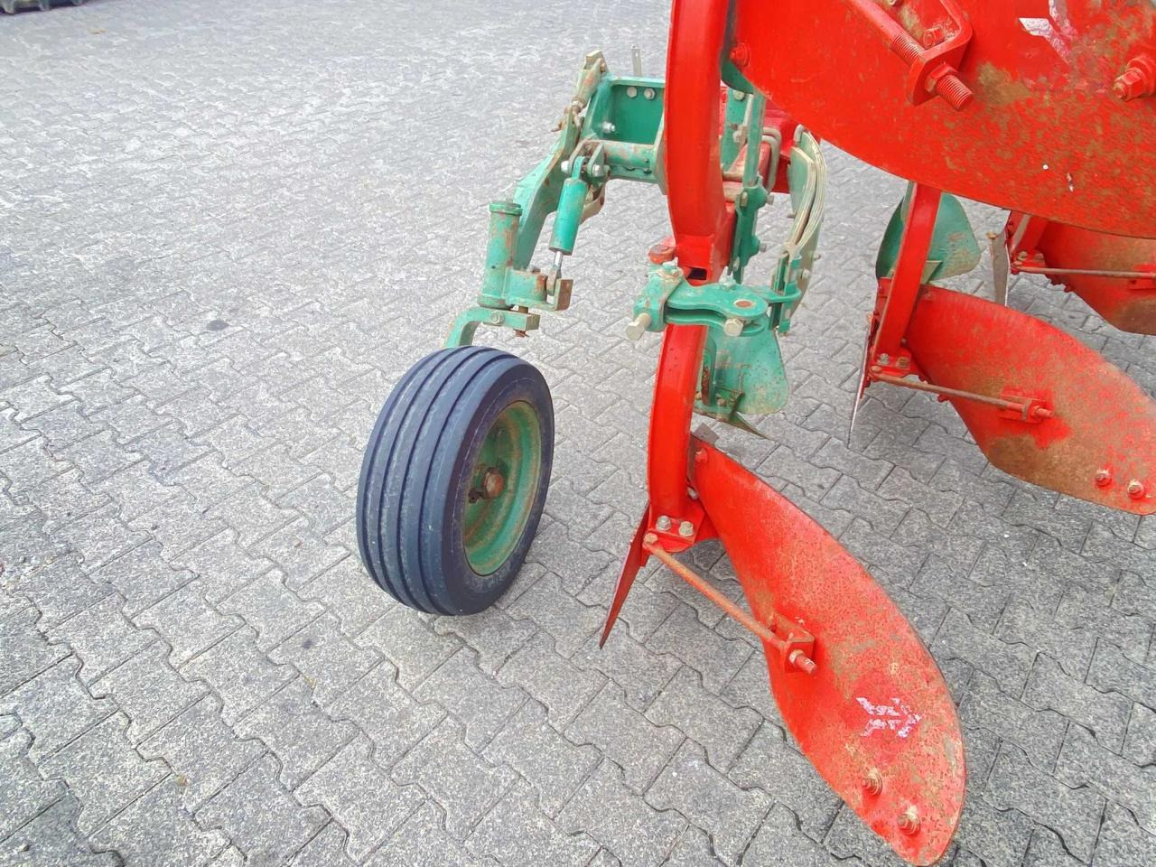 Arado Kverneland F 240 - 9: foto 7 Arado Kverneland F 240 - 9: foto 7
