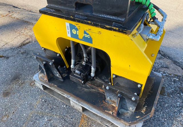 Atlas CopcoHC 850 - Plancha reversible, Implemento: foto 3 Atlas CopcoHC 850 - Plancha reversible, Implemento: foto 3
