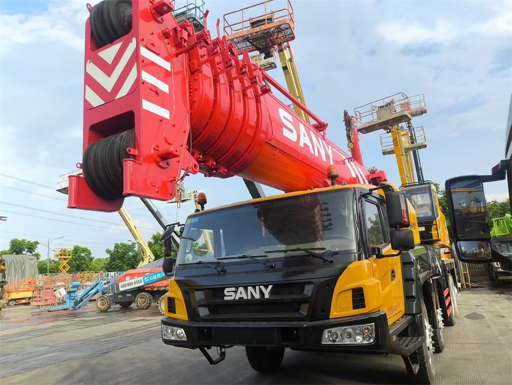SANY STC1000 100Ton STC1300 130Ton Used Truck Crane - Autogrúa: foto 2 SANY STC1000 100Ton STC1300 130Ton Used Truck Crane - Autogrúa: foto 2