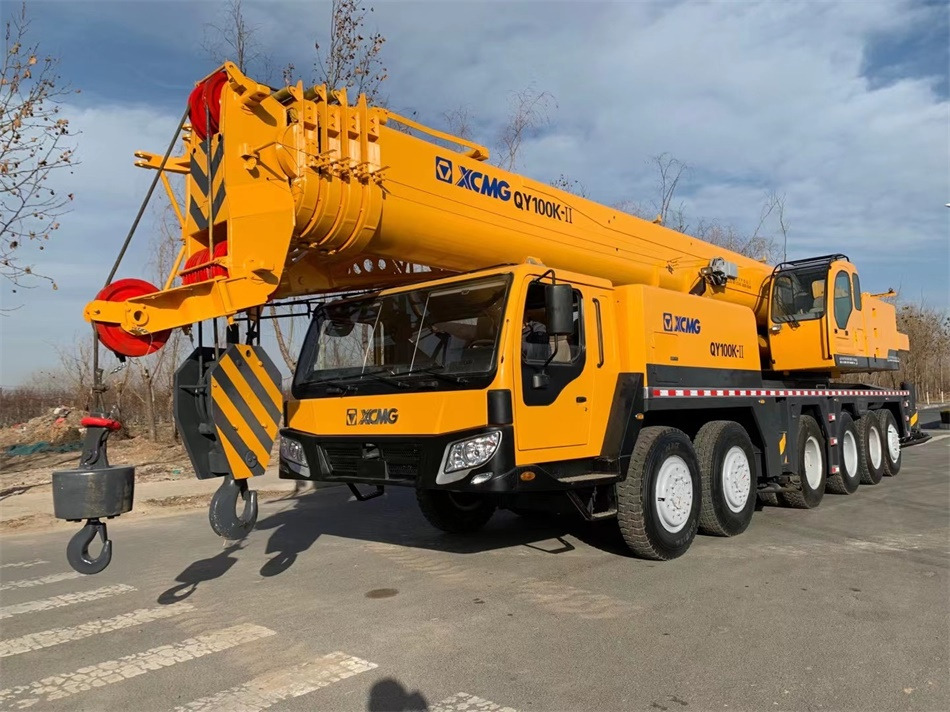XCMG QY100K 100 ton truck crane - Autogrúa: foto 1 XCMG QY100K 100 ton truck crane - Autogrúa: foto 1