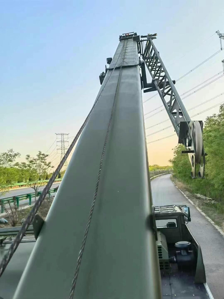 Autogrúa XCMG QY25K5-1 25 ton truck crane: foto 15