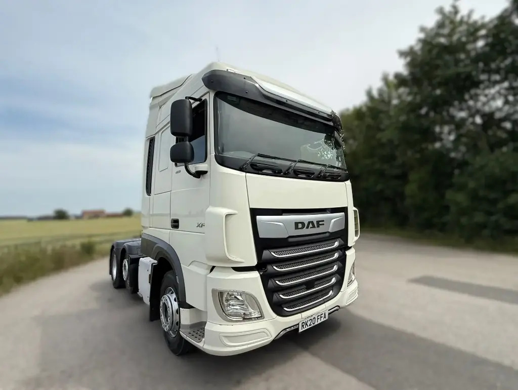 DAF XF 105 - Cabeza tractora: foto 1 DAF XF 105 - Cabeza tractora: foto 1