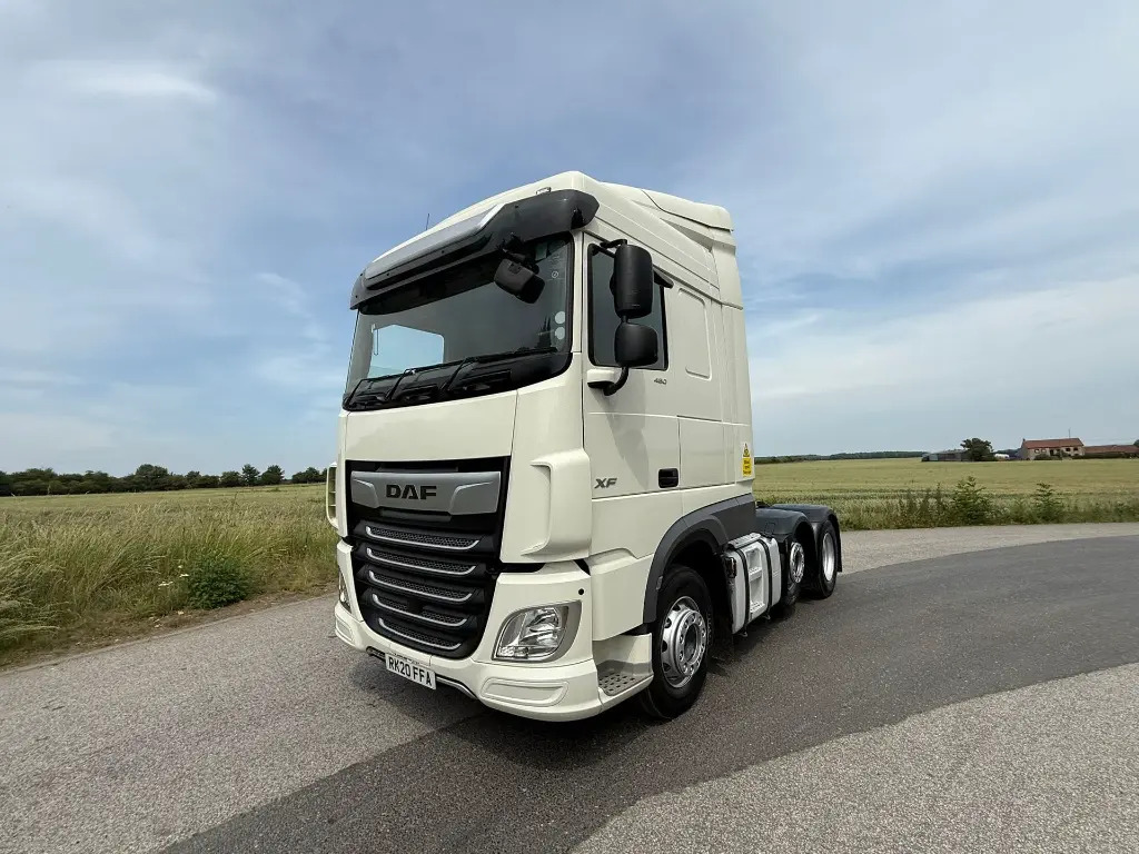 DAF XF 105 - Cabeza tractora: foto 4 DAF XF 105 - Cabeza tractora: foto 4