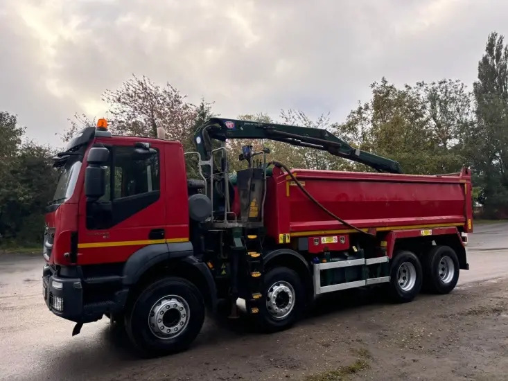 Iveco Trakker - Camión volquete: foto 5 Iveco Trakker - Camión volquete: foto 5