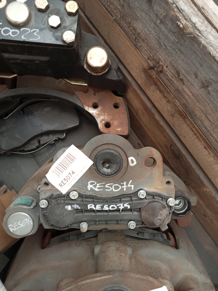 Trouillet ETRIER FREIN GAUCHE + DROIT SN6 377MM - Piezas de freno: foto 2 Trouillet ETRIER FREIN GAUCHE + DROIT SN6 377MM - Piezas de freno: foto 2