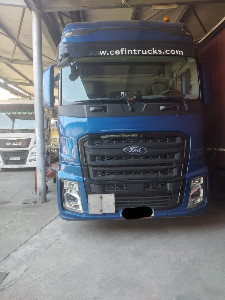 FORD F-MAX - Cabeza tractora: foto 1 FORD F-MAX - Cabeza tractora: foto 1