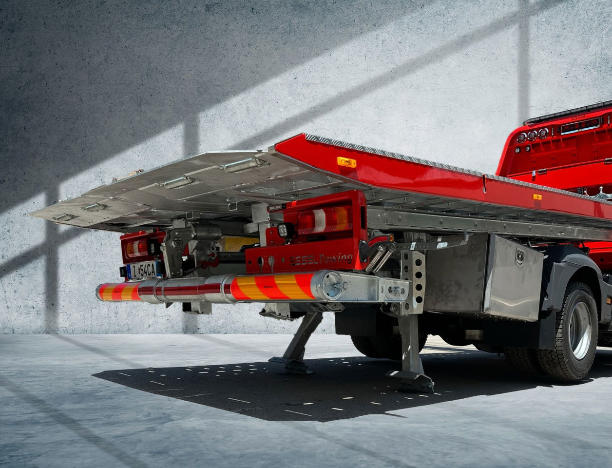 Mercedes-Benz Arocs NEW T-REX Mercedes Arocs silver - Grua de remolque autos: foto 2 Mercedes-Benz Arocs NEW T-REX Mercedes Arocs silver - Grua de remolque autos: foto 2