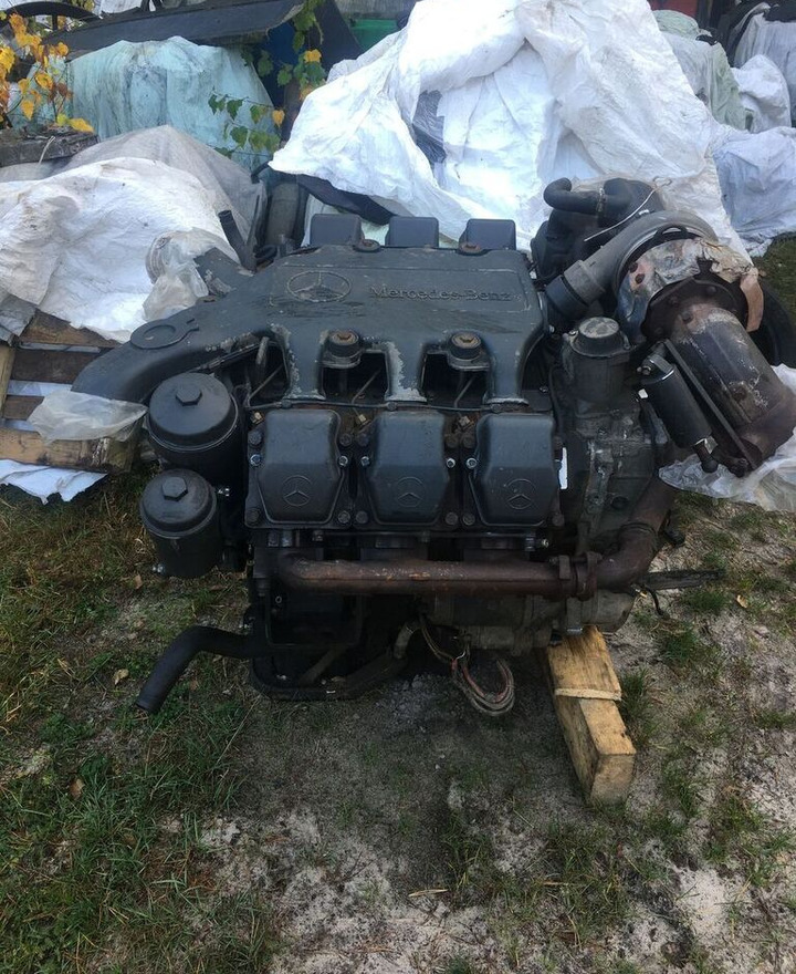 Mercedes-Benz OM501LA Mercedes-Benz Actrosa OM 501LA truck - Motor para Camión: foto 2 Mercedes-Benz OM501LA Mercedes-Benz Actrosa OM 501LA truck - Motor para Camión: foto 2