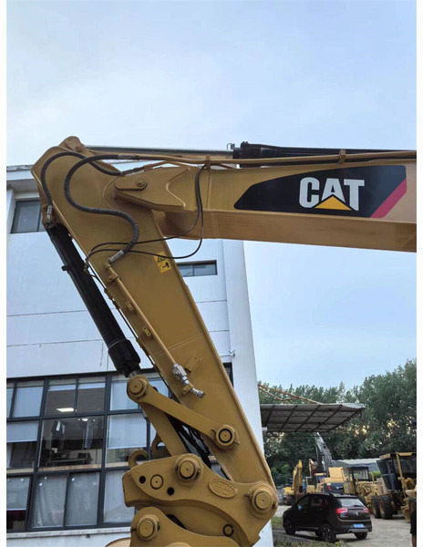 Excavadora de cadenas Caterpillar 320D2: foto 11