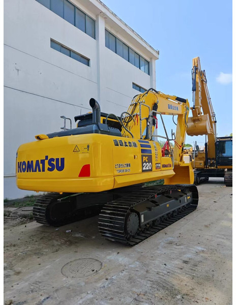 Komatsu PC220-8 - Excavadora de cadenas: foto 1 Komatsu PC220-8 - Excavadora de cadenas: foto 1