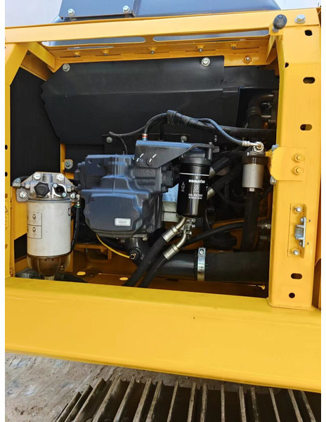 Komatsu PC220-8 - Excavadora de cadenas: foto 4 Komatsu PC220-8 - Excavadora de cadenas: foto 4