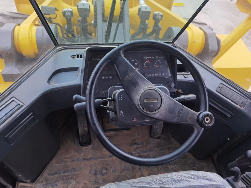 Komatsu WA470-3 - Cargadora de ruedas: foto 5 Komatsu WA470-3 - Cargadora de ruedas: foto 5
