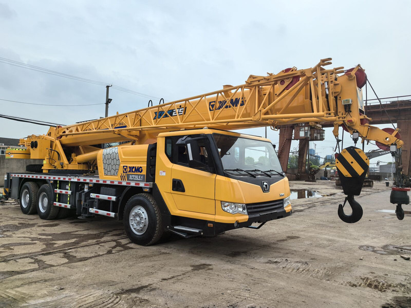 XCMG XCT25 - Grúa todo terreno: foto 4 XCMG XCT25 - Grúa todo terreno: foto 4