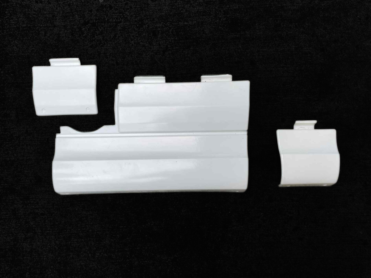 Zderzak tylny środkowy MAN LION'S COACH euro 6 MAN Lions Coach euro 6 - Parachoques para Autobús: foto 4 Zderzak tylny środkowy MAN LION'S COACH euro 6 MAN Lions Coach euro 6 - Parachoques para Autobús: foto 4