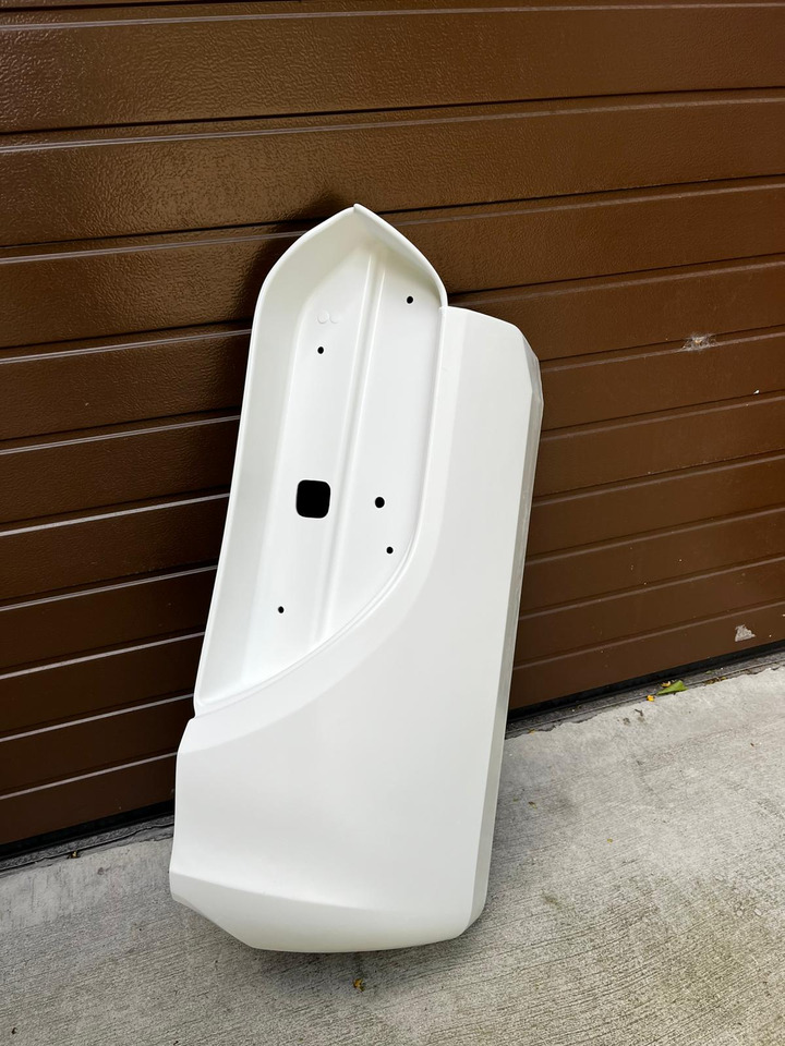 Zderzak, narożnik tylny lewy MAN LION'S COACH euro 6 MAN LION'S COACH euro 6 - Carrocería y exterior para Autobús: foto 4 Zderzak, narożnik tylny lewy MAN LION'S COACH euro 6 MAN LION'S COACH euro 6 - Carrocería y exterior para Autobús: foto 4