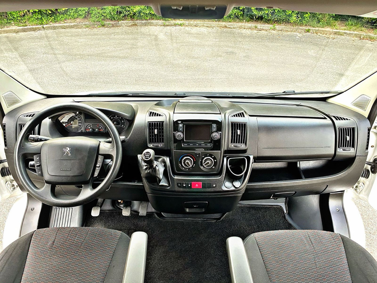 Furgón, Furgoneta combi Peugeot Boxer Kasten Hoch 335 L3H2Pro|5Sitzer|Kamera|19%: foto 13