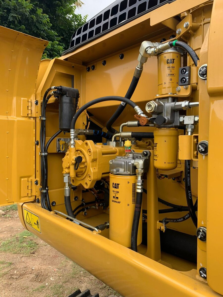 New Caterpillar 323D3 tracked excavator - Excavadora de cadenas: foto 3 New Caterpillar 323D3 tracked excavator - Excavadora de cadenas: foto 3