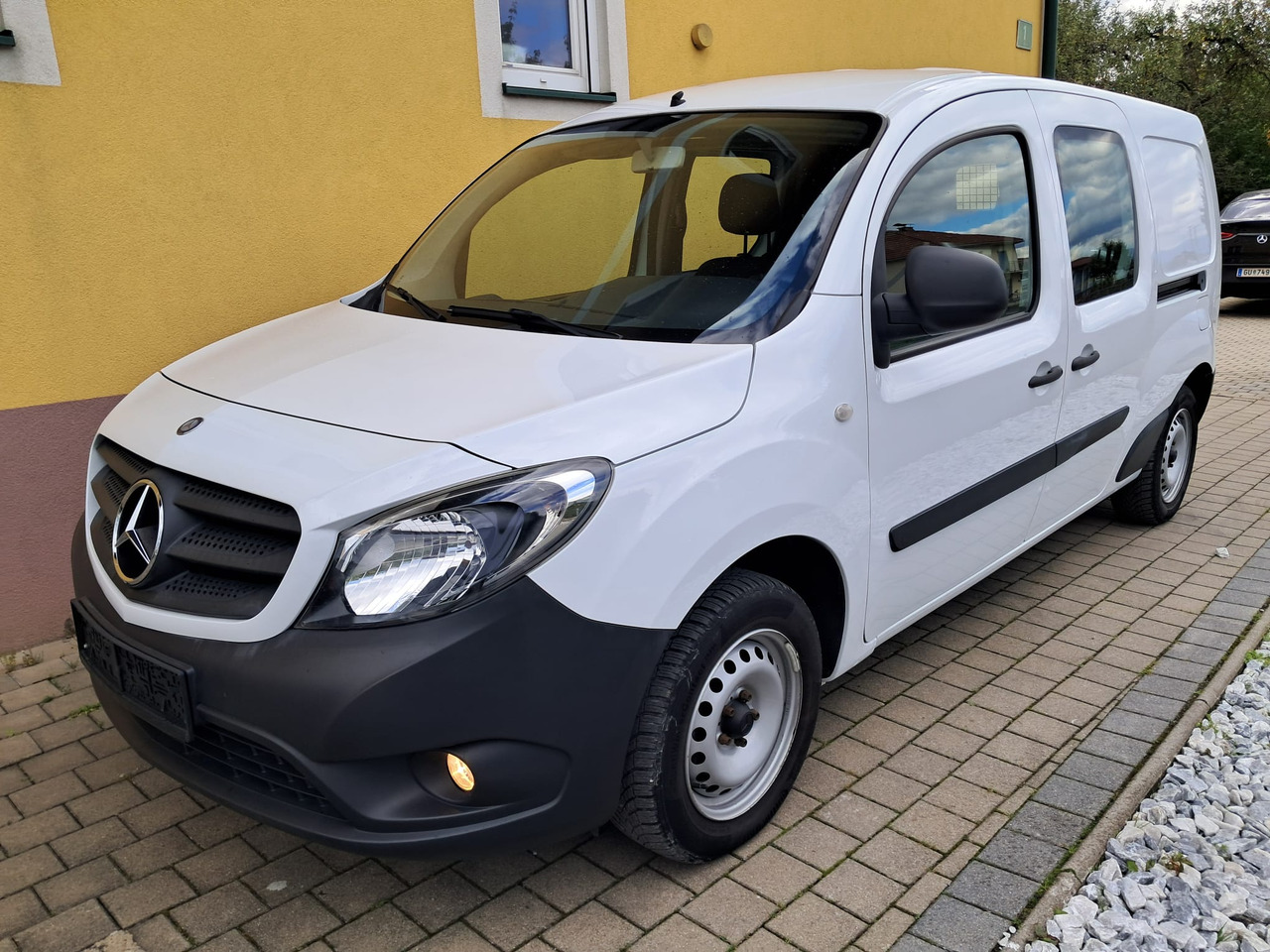 MERCEDES-BENZ Citan 109 CDI 5-Sitzer DKA | Schiebet. beids. | Klima | - Furgoneta, Furgoneta combi: foto 1 MERCEDES-BENZ Citan 109 CDI 5-Sitzer DKA | Schiebet. beids. | Klima | - Furgoneta, Furgoneta combi: foto 1