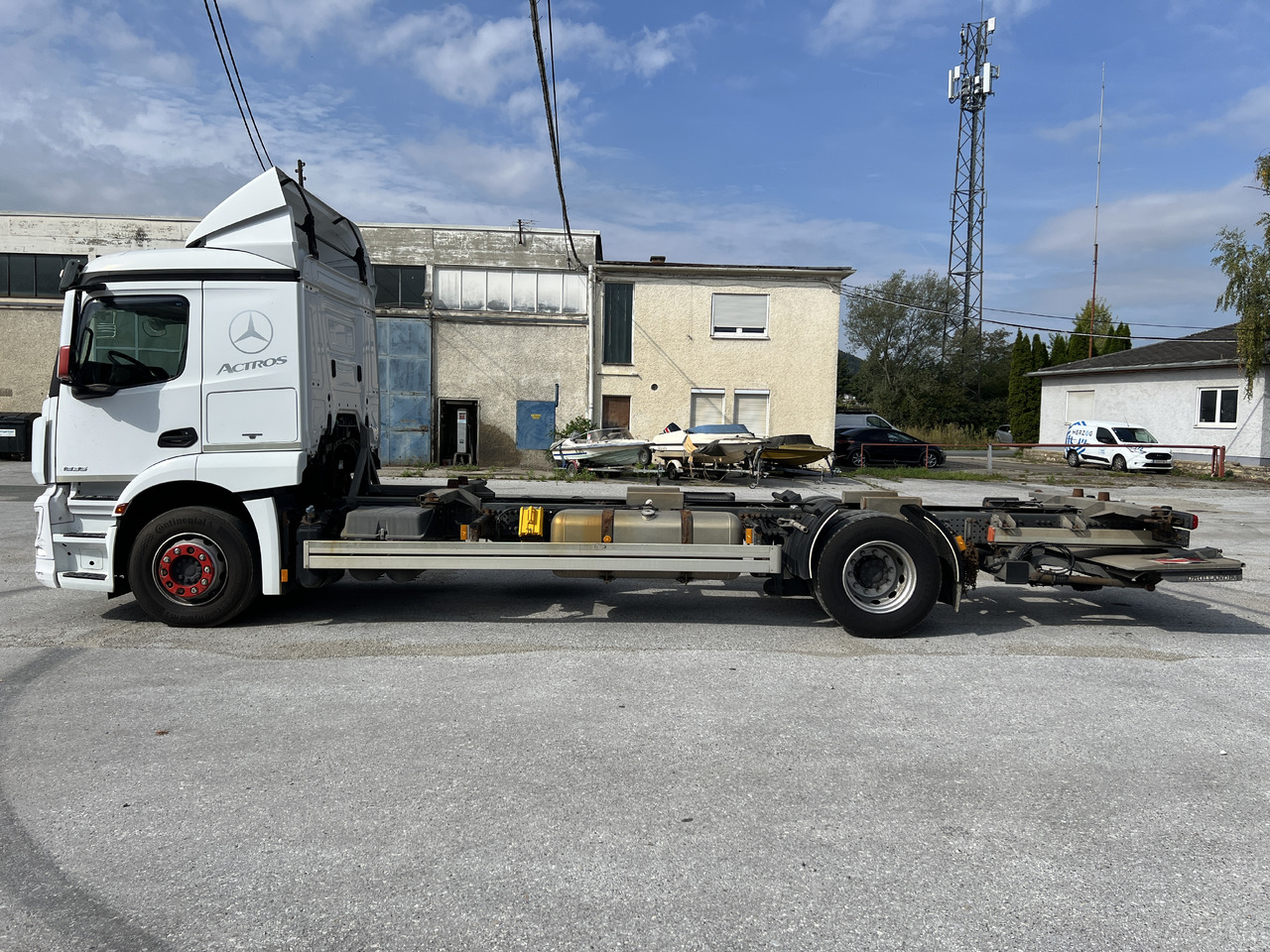 MERCEDES-BENZ ACTROS 18 36 | Klima | Kamera | Diff. | - Camión portacontenedore/ Intercambiable: foto 3 MERCEDES-BENZ ACTROS 18 36 | Klima | Kamera | Diff. | - Camión portacontenedore/ Intercambiable: foto 3