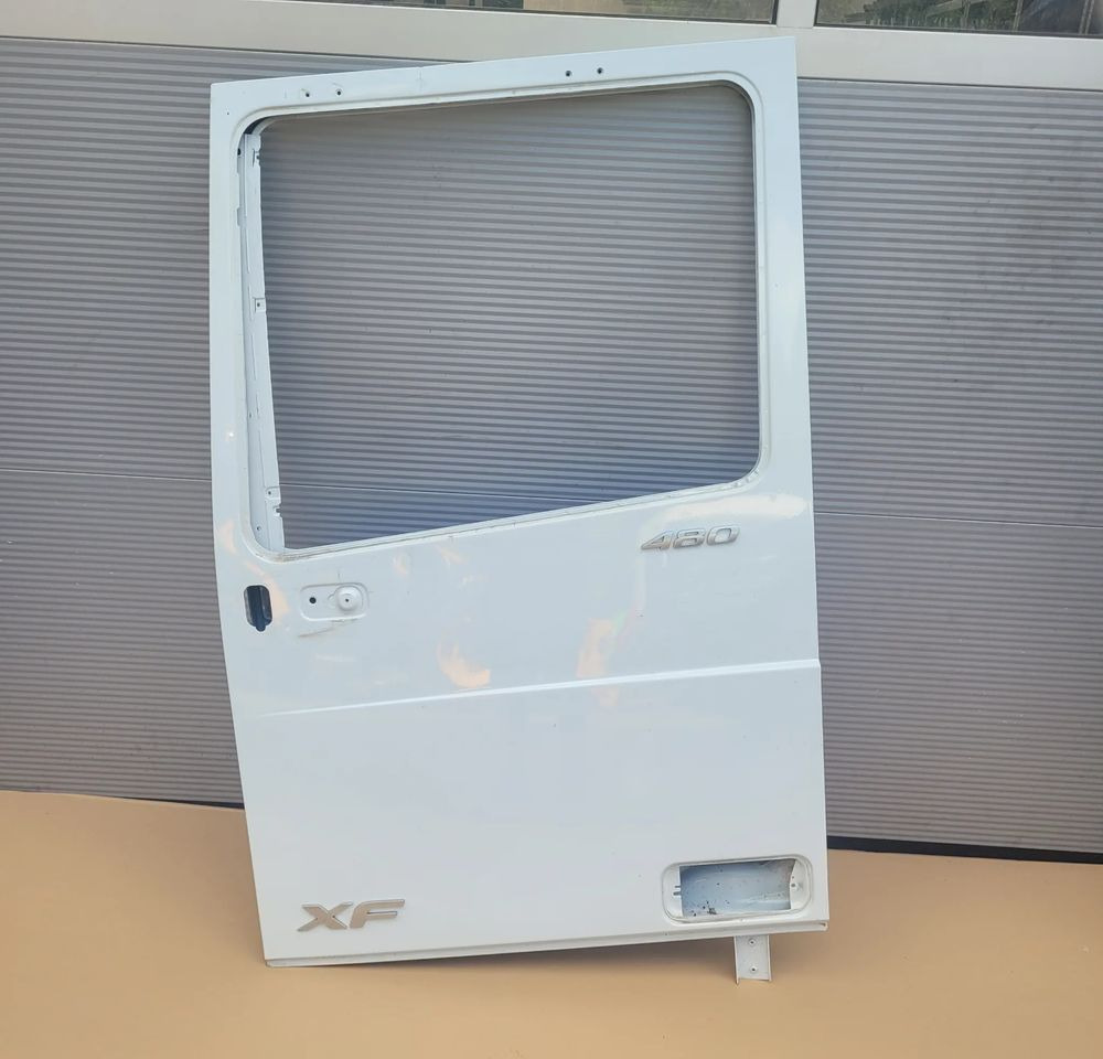 DRZWI LEWE DAF XF 106 ORYGINAŁ CHWALIM116 - Puerta y piezas para Camión: foto 1 DRZWI LEWE DAF XF 106 ORYGINAŁ CHWALIM116 - Puerta y piezas para Camión: foto 1