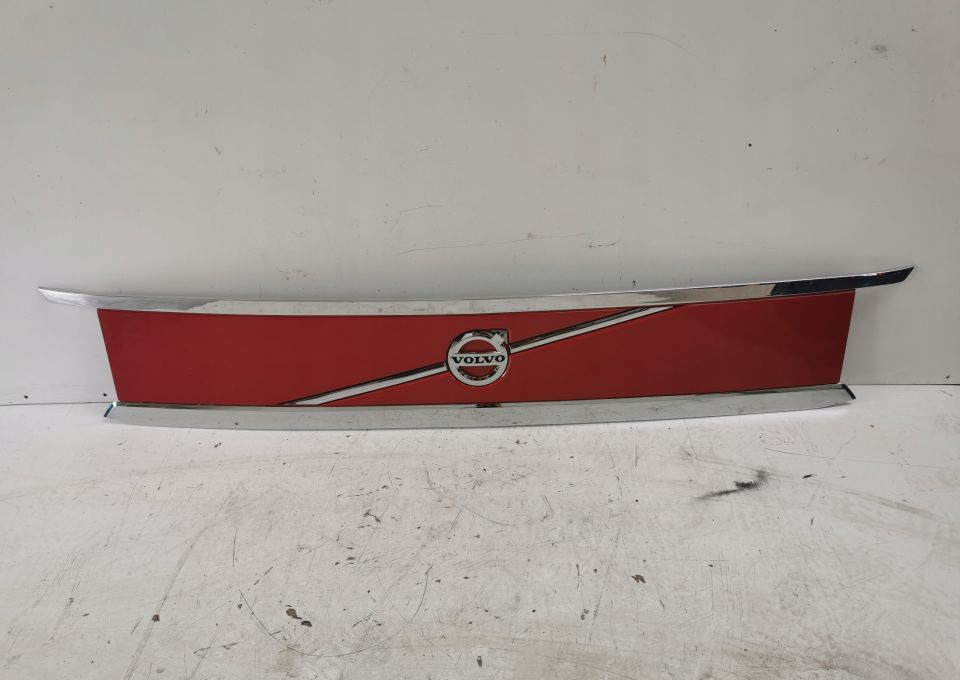 GRILL ATRAPA VOLVO FH 4 ORYGINAŁ CHROM - Parrilla para Camión: foto 1 GRILL ATRAPA VOLVO FH 4 ORYGINAŁ CHROM - Parrilla para Camión: foto 1