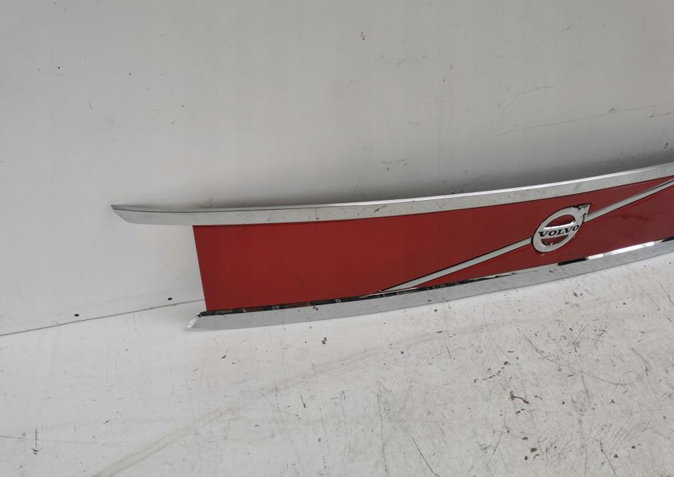 GRILL ATRAPA VOLVO FH 4 ORYGINAŁ CHROM - Parrilla para Camión: foto 3 GRILL ATRAPA VOLVO FH 4 ORYGINAŁ CHROM - Parrilla para Camión: foto 3