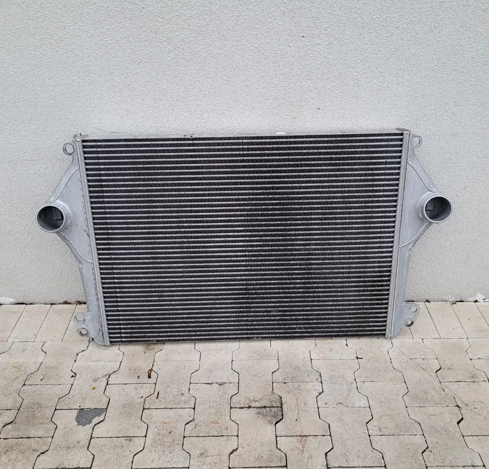 INTERCOOLER SCANIA R S NGT OM 82316694 - Intercooler para Camión: foto 1 INTERCOOLER SCANIA R S NGT OM 82316694 - Intercooler para Camión: foto 1