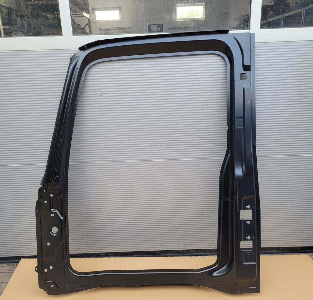 KABINA SŁUPEK BOK MERCEDES ACTROS MP4 LH. ORYGINAŁ NOWY A9606374609 - Carrocería y exterior para Camión: foto 1 KABINA SŁUPEK BOK MERCEDES ACTROS MP4 LH. ORYGINAŁ NOWY A9606374609 - Carrocería y exterior para Camión: foto 1