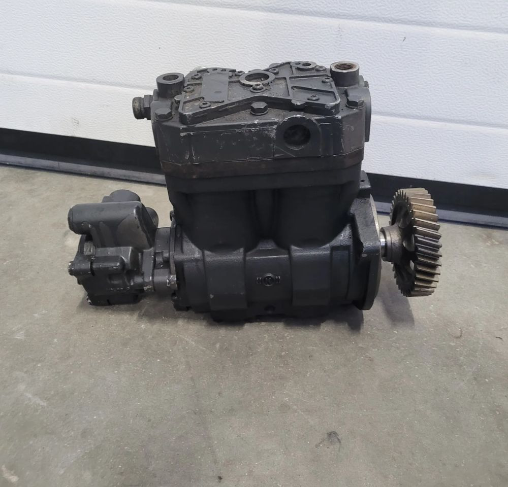 KOMPRESOR +WSPOMAGANIE IVECO STRALIS ORYGINAŁ 504293730 CHWALIM116 - Compresor para Camión: foto 2 KOMPRESOR +WSPOMAGANIE IVECO STRALIS ORYGINAŁ 504293730 CHWALIM116 - Compresor para Camión: foto 2