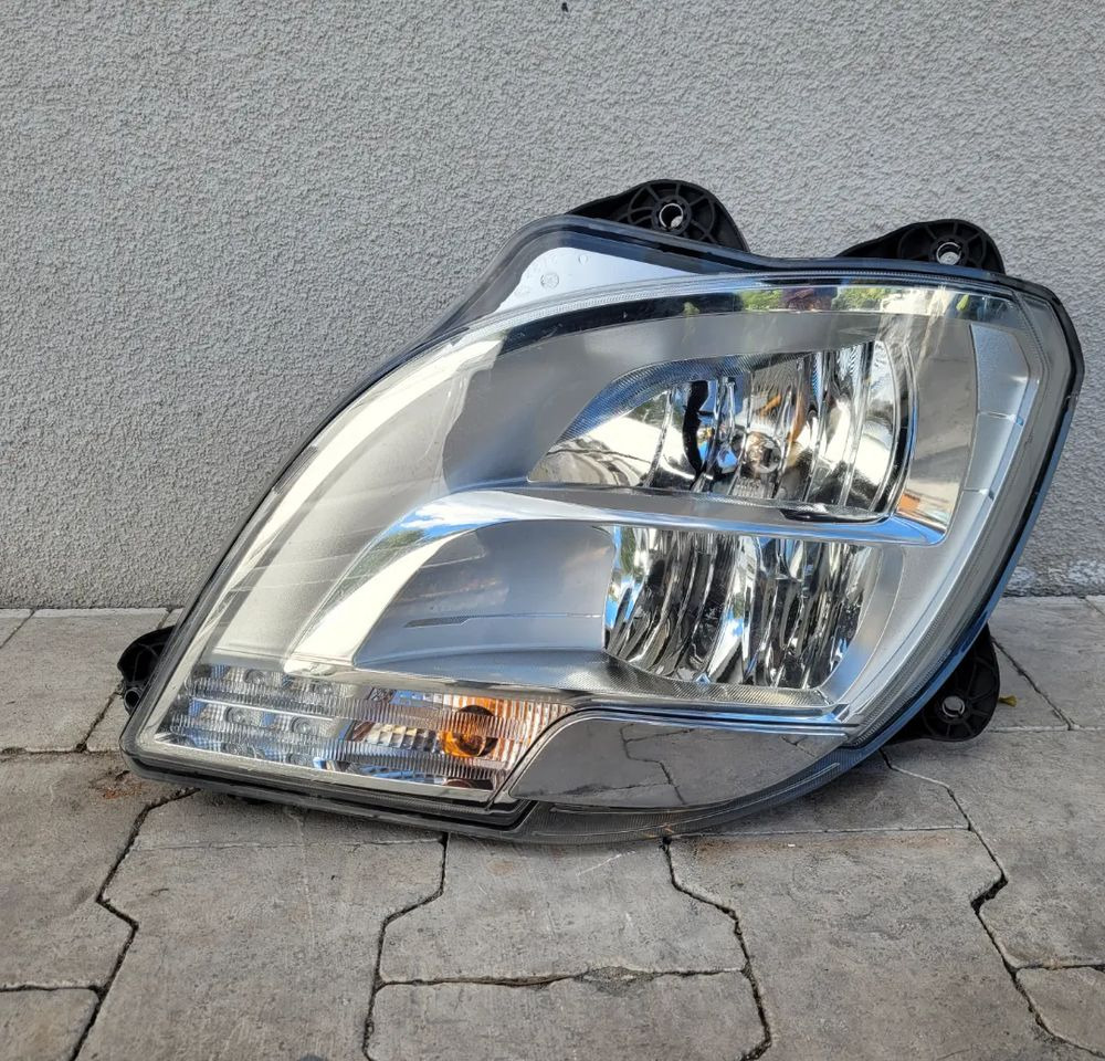 LAMPA LEWA FULL LED DAF XF 106 ORYGINAL - Luz/ Iluminación para Camión: foto 1 LAMPA LEWA FULL LED DAF XF 106 ORYGINAL - Luz/ Iluminación para Camión: foto 1