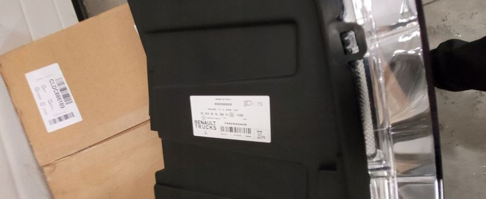 LAMPA RENAULT RANGE T NOWY ORYGINAŁ LEWA - Faro delantero para Camión: foto 3 LAMPA RENAULT RANGE T NOWY ORYGINAŁ LEWA - Faro delantero para Camión: foto 3