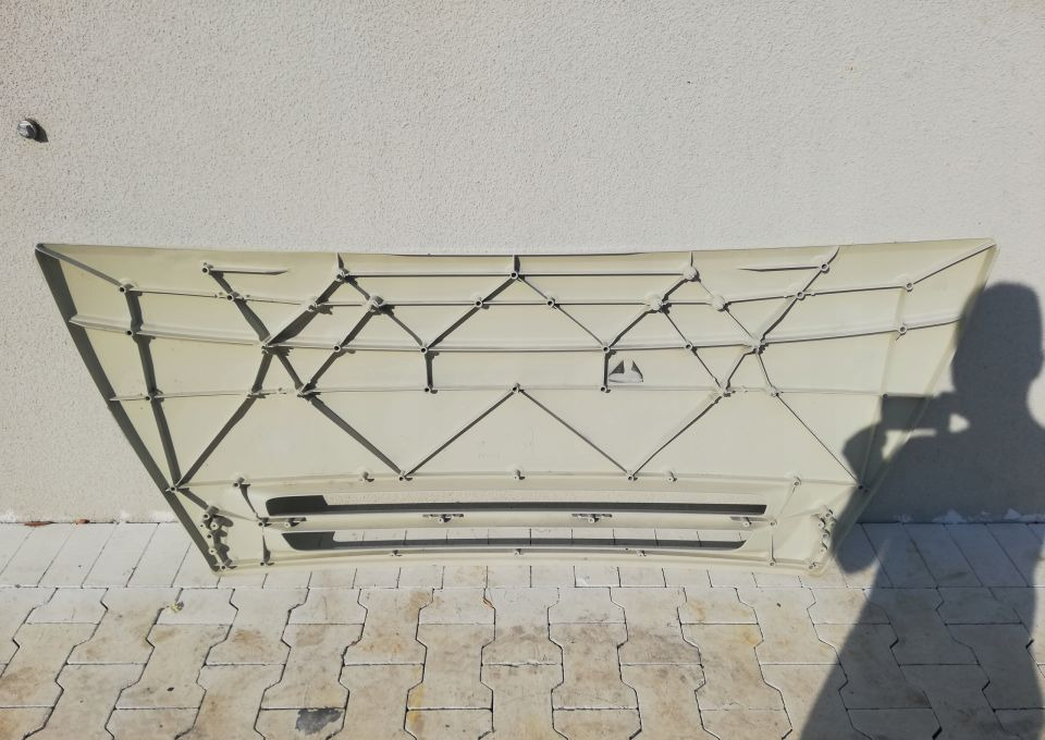 MASKA ATRAPA IVECO EUROCARGO ORYGINAŁ - Capota para Camión: foto 5 MASKA ATRAPA IVECO EUROCARGO ORYGINAŁ - Capota para Camión: foto 5