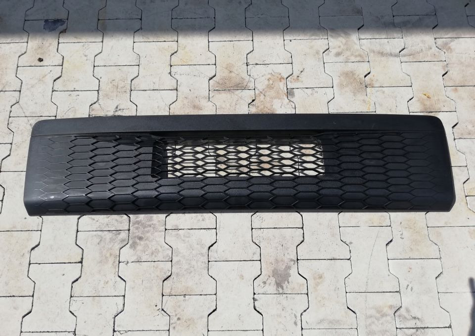 MASKA GRILL ATRAPA VOLVO FL FE 82523575 NOWY ORYG. - Parrilla para Camión: foto 1 MASKA GRILL ATRAPA VOLVO FL FE 82523575 NOWY ORYG. - Parrilla para Camión: foto 1