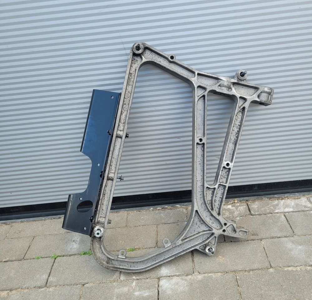 MOCOWANIE BLOTNIKA VOLVO FH4 FH5 21887348 CHWALIM116 - Guardabarros para Camión: foto 2 MOCOWANIE BLOTNIKA VOLVO FH4 FH5 21887348 CHWALIM116 - Guardabarros para Camión: foto 2