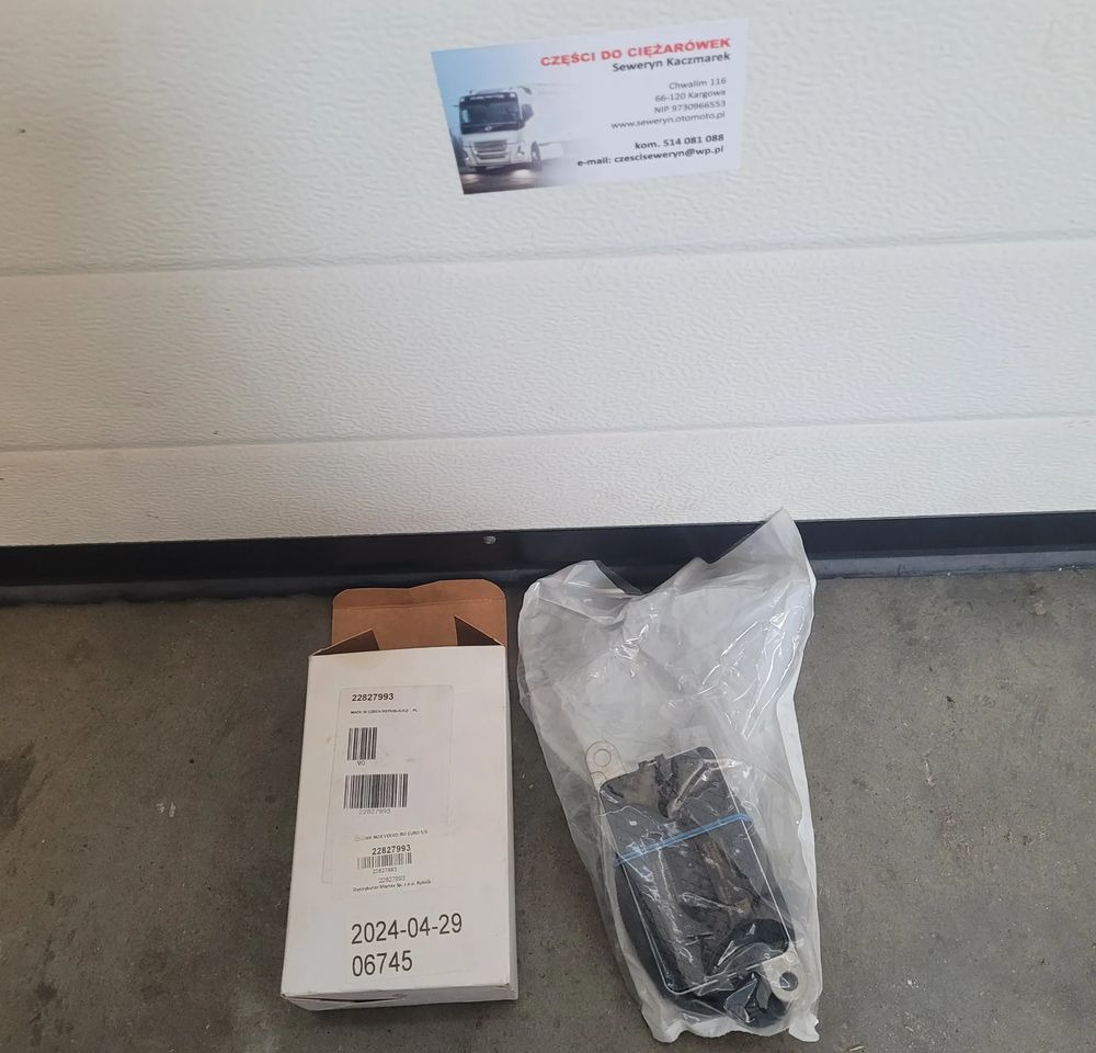 NOX VOLVO FH4 NOWY 22827933 CHWALIM116 - Silenciador/ Sistema de escape para Camión: foto 1 NOX VOLVO FH4 NOWY 22827933 CHWALIM116 - Silenciador/ Sistema de escape para Camión: foto 1