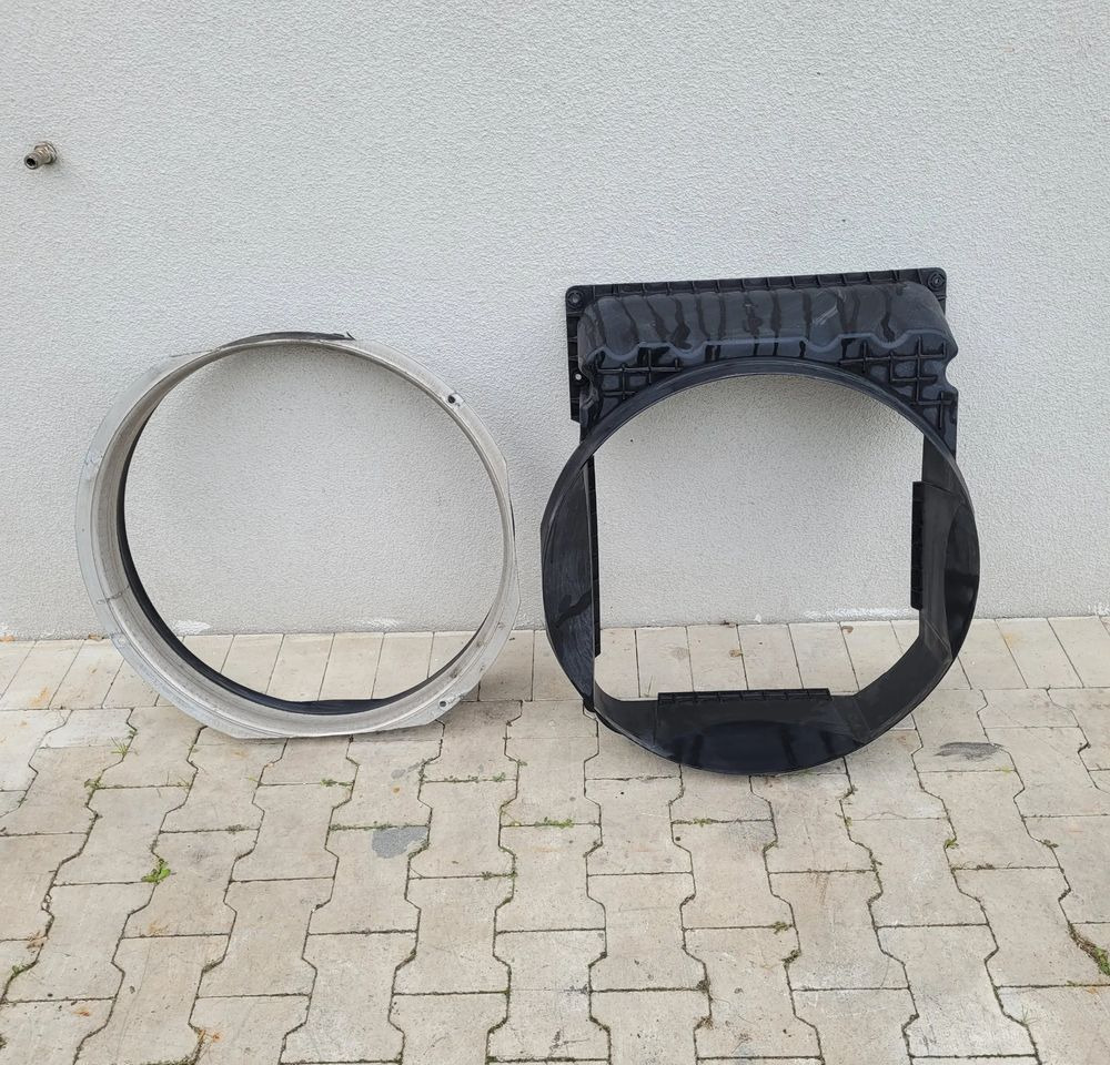 PIERŚCIEŃ OBUDOWA CHŁODNICY VOLVO FL 22106351 21596305 - Sistema de refrigeración para Camión: foto 1 PIERŚCIEŃ OBUDOWA CHŁODNICY VOLVO FL 22106351 21596305 - Sistema de refrigeración para Camión: foto 1