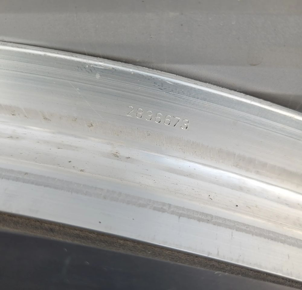 PIERŚCIEŃ WENTYLATORA SCANIA S R NGT 2836673 ORYGINAŁ CHWALIM116 - Sistema de refrigeración para Camión: foto 2 PIERŚCIEŃ WENTYLATORA SCANIA S R NGT 2836673 ORYGINAŁ CHWALIM116 - Sistema de refrigeración para Camión: foto 2