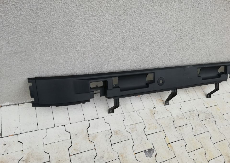 PODSZYBIE VOLVO FH4 ORYGINAŁ - Ventana y piezas para Camión: foto 2 PODSZYBIE VOLVO FH4 ORYGINAŁ - Ventana y piezas para Camión: foto 2