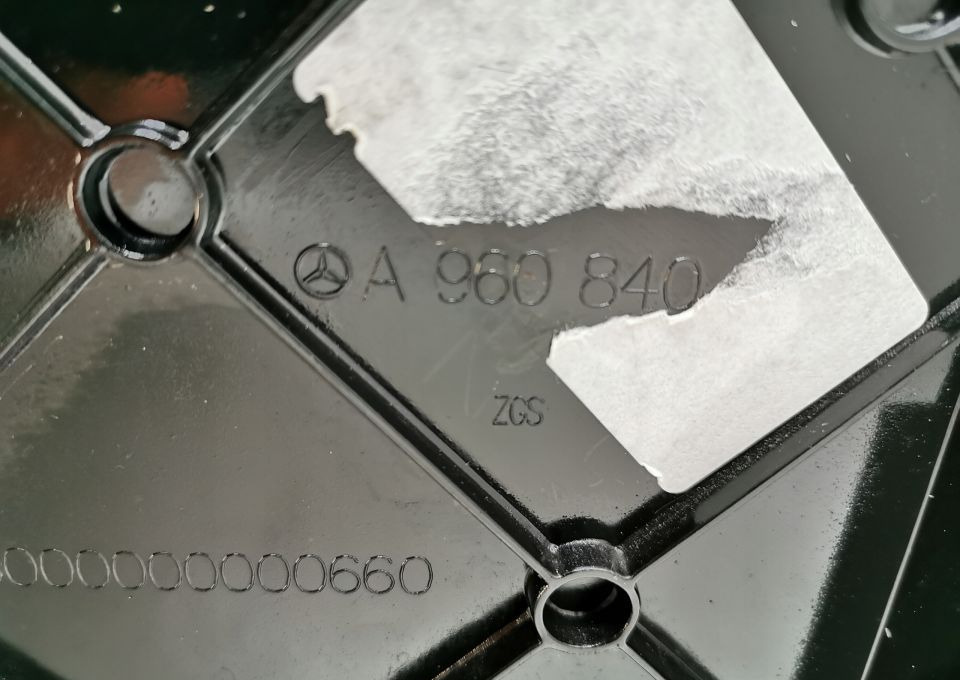 Schowek na lodówkę MERCEDES ANTOS AROX MP4 - Cabina e interior para Camión: foto 3 Schowek na lodówkę MERCEDES ANTOS AROX MP4 - Cabina e interior para Camión: foto 3