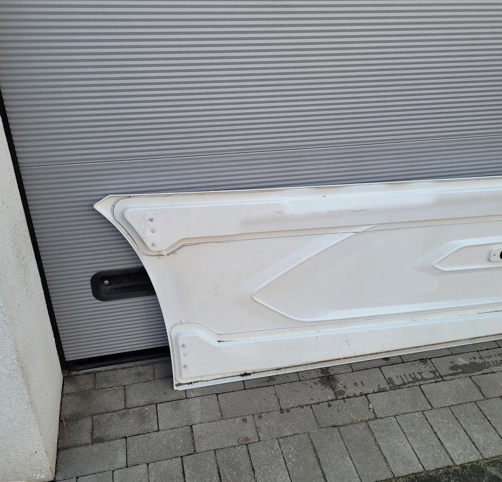 ZABUDOWA MIEDZYOSIOWA SPOJLER DAF XG XG+ 2292740 LH ORYGINAŁ CHWALIM116 - Aerodinámica/ Spoiler para Camión: foto 4 ZABUDOWA MIEDZYOSIOWA SPOJLER DAF XG XG+ 2292740 LH ORYGINAŁ CHWALIM116 - Aerodinámica/ Spoiler para Camión: foto 4